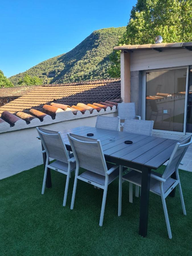 Magnifique Appartement Avec Terrasse Besseges 外观 照片