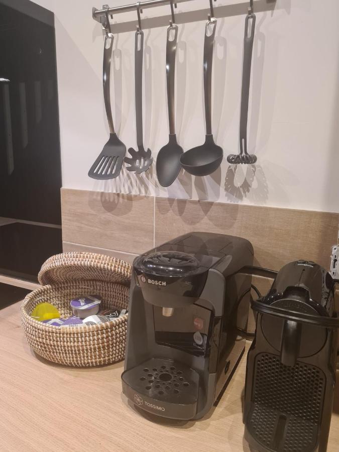 Magnifique Appartement Avec Terrasse Besseges 外观 照片